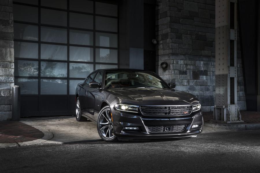  Dodge Charger R/T Road & Track 2015 года  (фото 24 из 28)
